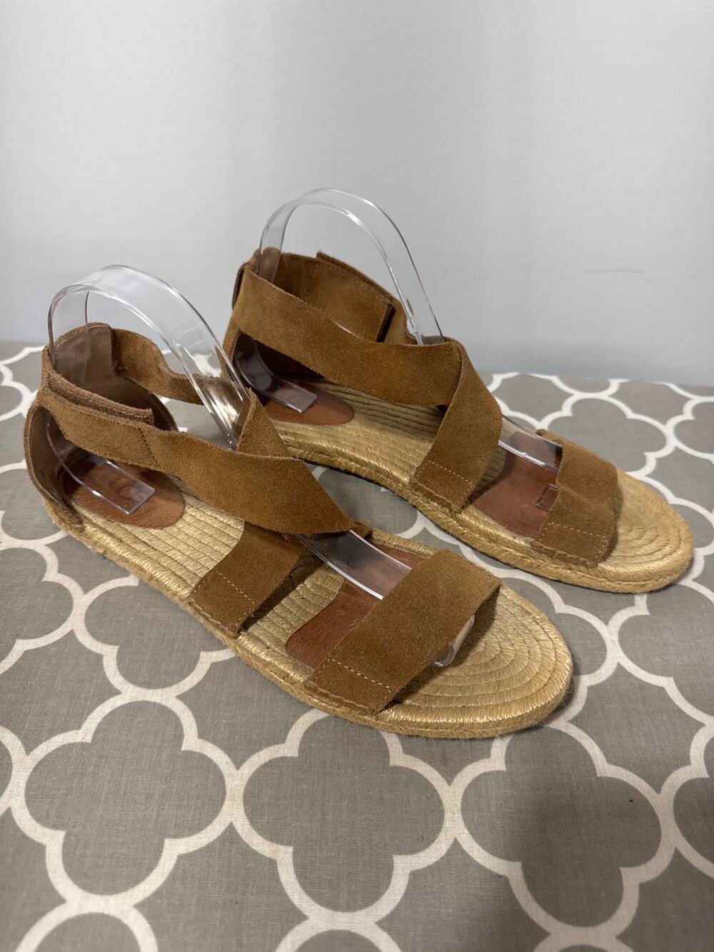 UGG Australia Mila Gladiator Espadrille Sandals Women's Size 9.5 Suede Chestnut